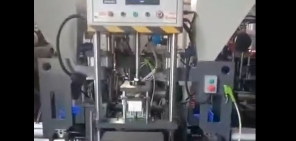 自動(dòng)射芯機(jī)