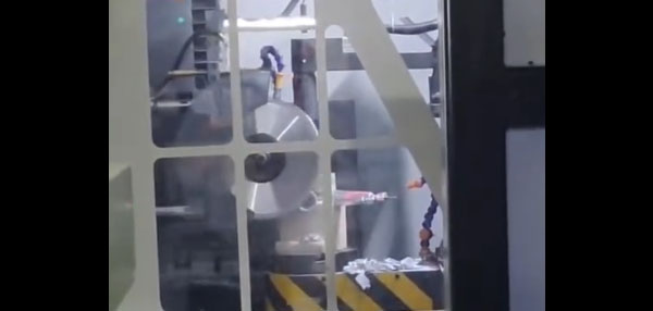 自動(dòng)切割機(jī)